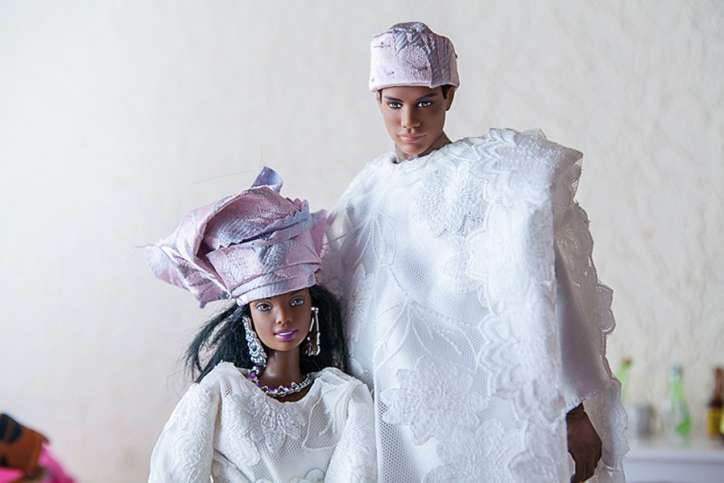 BARBIE se marie au Nigeria