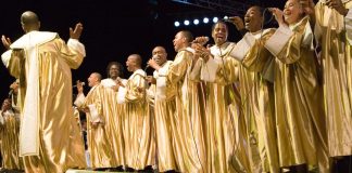 Pourquoi le gospel attire les jeunes de banlieues ? gospel