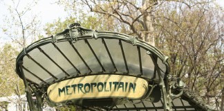 Paris et New York s’affrontent dans une vidéo comparative