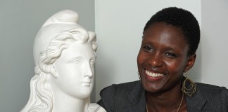 Égaux mais pas trop : Le système politique à l’épreuve de la diversité Égaux mais pas trop : Le système politique à l'épreuve de la diversité