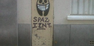 Projecteur sur Sheeez, le panda des rues de Paris