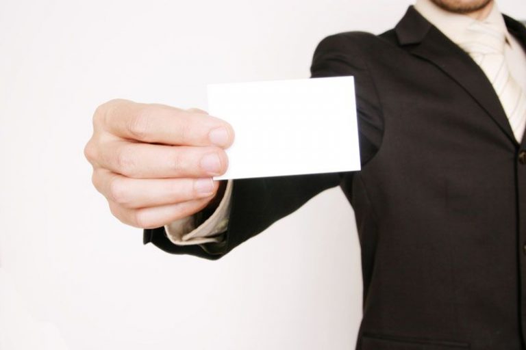Top 100 des cartes d’affaires les plus cool du monde !