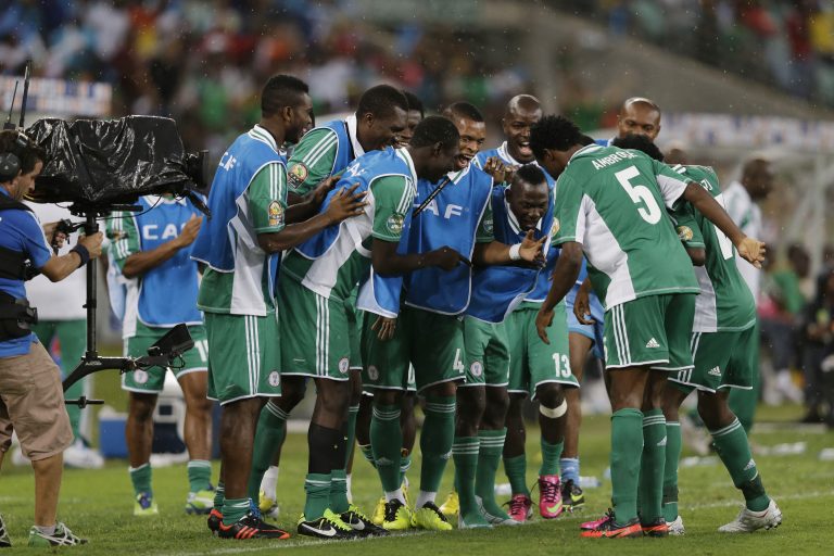 Dangote Rewards the Super Eagles with N130 Million for Reaching the AFCON Finals