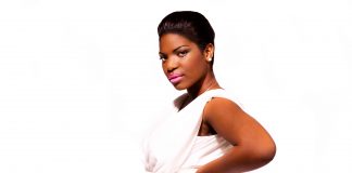 Regardez Femme-enfant ou infirmière – un clip de Vanessa Payge