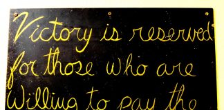 Et si y’avait un SuperBowl en France ? Par Soraya Plum