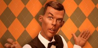 La marionnette de Stromae aux Guignols dans Détresse Party guignol stromae