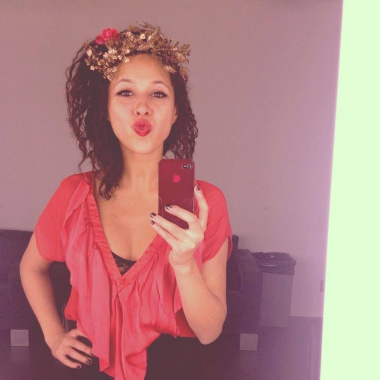 Nadia Essadiqi aka La Bronze crève l’écran dans Quart de vie