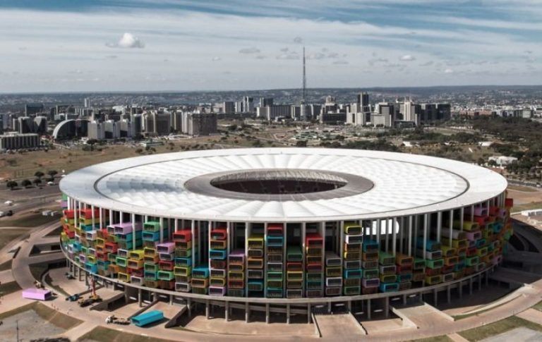Deux architectes ont un plan génial pour les stades de la Coupe du Monde de football du Brésil