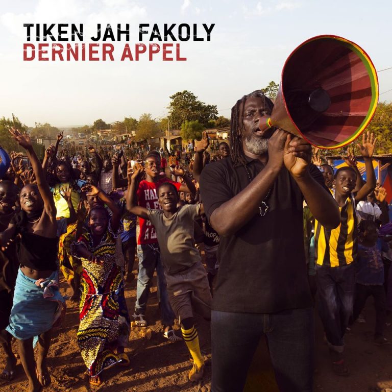 Afro Inspiration : Tiken Jah Fakoly à Nuits d’Afrique 2014 Par Julie Boccovi
