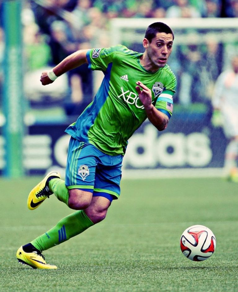 Pourquoi Clint Dempsey joue pour Seattle Sounders FC en MLS ?