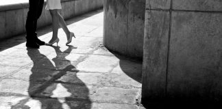 Le best-of des pièges à filles de Paris (Part 1) Front 1-pièges à filles de Paris