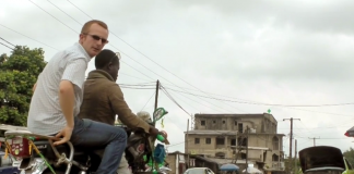 Les Faux Blancs Qui Font Le Choix de l’Afrique faux blancs afrique afrokanlife cameroun image