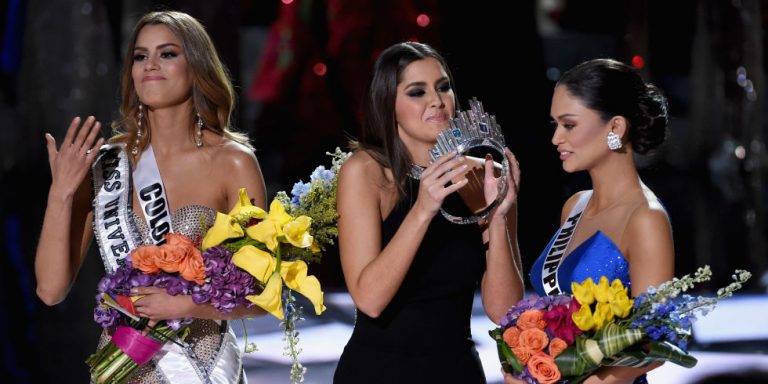 Miss Univers 2015 : Réactions racistes envers Steve Harvey