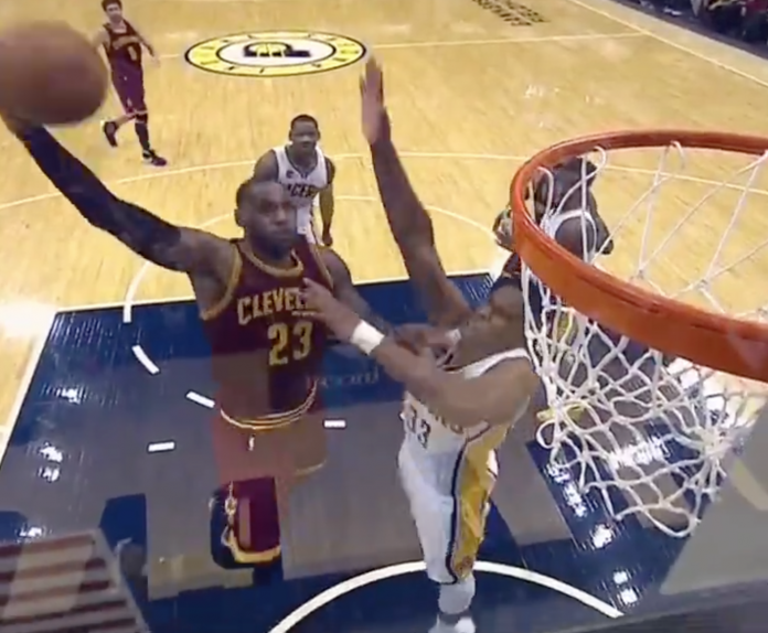 Lebron_James_Block