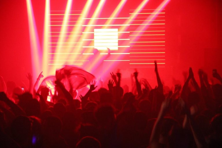 Le concert des “Black Tiger Sex Machine” comme si vous y étiez