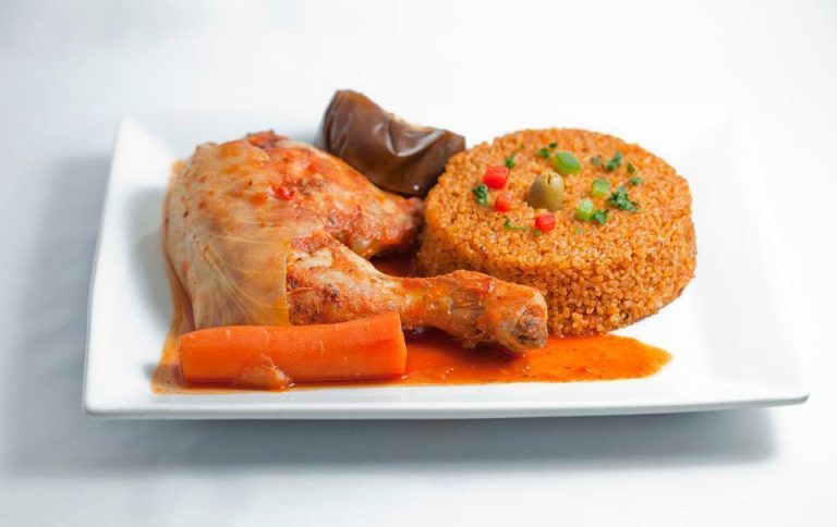 Il parait que dans les restaurants africains de Paris…