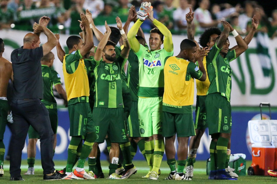 1308492-jouers-soccer-club-bresilien-chapecoense