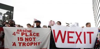 Manifestation à Londres : «Wenger dégage de notre club » wexit wenger