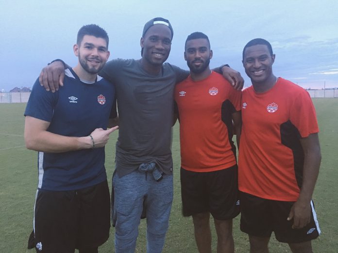 Didier Drogba rend visite à ses ex-coéquipiers de l'Impact de Montréal