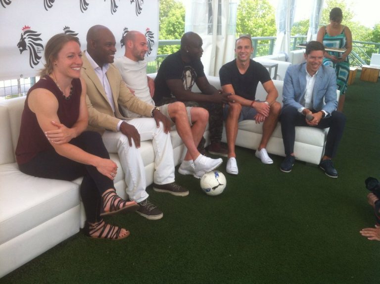 Apprendre le soccer des pros accomplis – Barker, Bernier, Ciman, Camara, Bush, Bélanger, Sebrango, Gerba, De Rosario