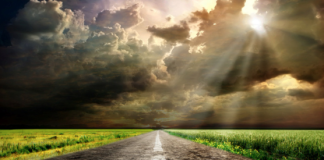 De la démystification des loges maçonniques (Quelque peu) par Arnaud Segla De la démystification des loges maçonniques